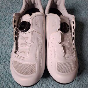 Pearl Izumi Cycling women's shoes